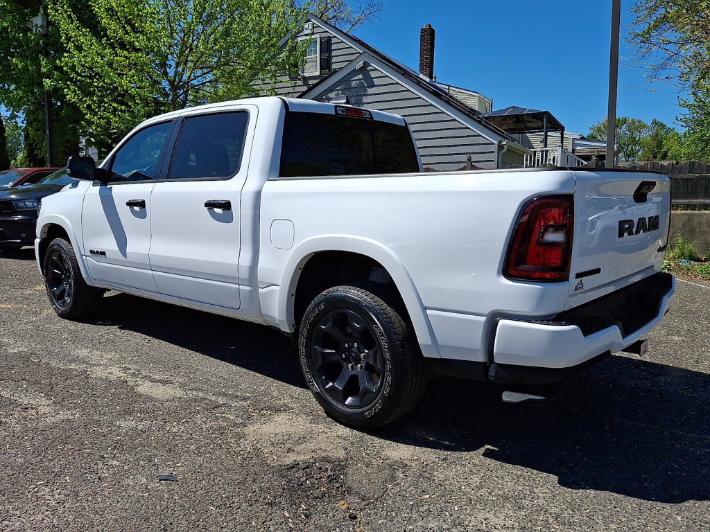 Used 2025 RAM 1500 Big Horn AWD/4WD image 3