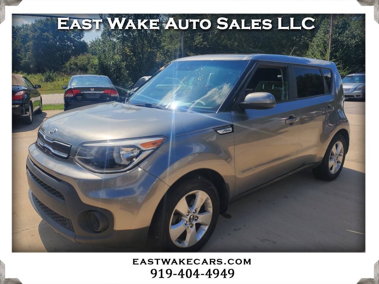 Used 2019 Kia Soul FWD image 1