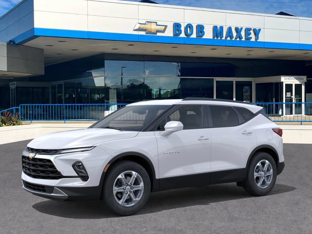 New 2026 Chevrolet Blazer LT w/ Convenience Package FWD image 2