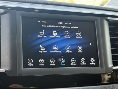 Used 2019 Chrysler Pacifica Touring-L image 45