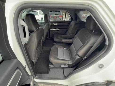 Certified 2023 Ford Explorer XLT image 22