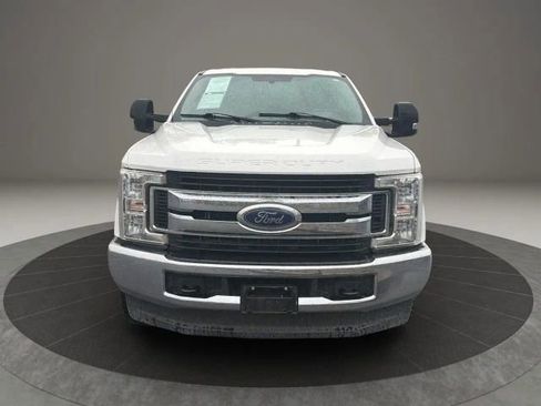 Used 2019 Ford F250 XL w/ STX Appearance Package AWD/4WD image 8