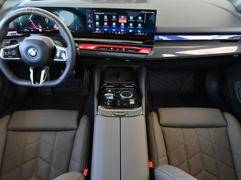 Used 2026 BMW 550e xDrive AWD/4WD image 15