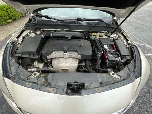 Used 2014 Chevrolet Malibu LT image 36