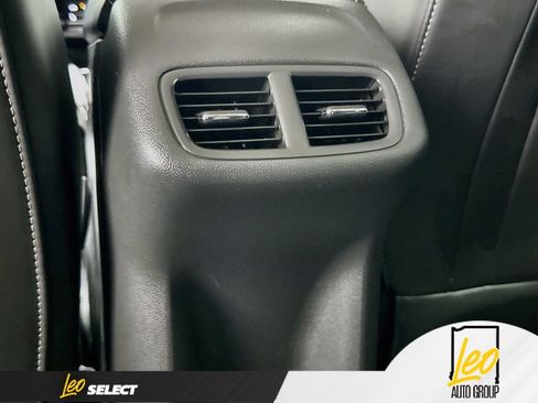 Used 2023 Buick Envision Preferred w/ Sport Touring Package AWD/4WD image 27