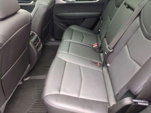 Certified 2024 Cadillac XT5 Premium Luxury w/ LPO, Floor Liner Package AWD/4WD image 22