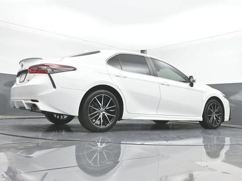 Used 2024 Toyota Camry SE FWD image 43