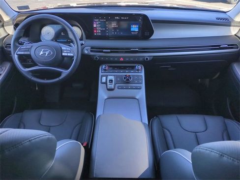 Used 2025 Hyundai Palisade SEL image 15