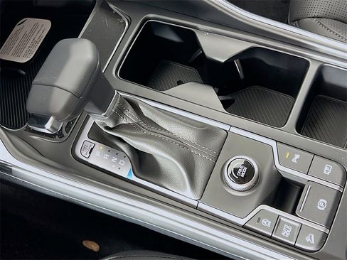 New 2026 Kia Sorento S image 12