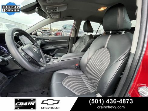 Used 2021 Toyota Camry SE image 22