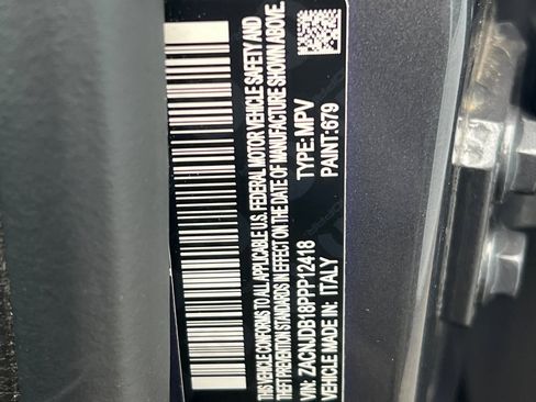 Used 2023 Jeep Renegade Latitude image 32