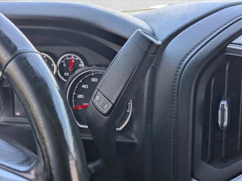 Used 2021 Chevrolet Silverado 1500 LT w/ Bed Protection Package image 12