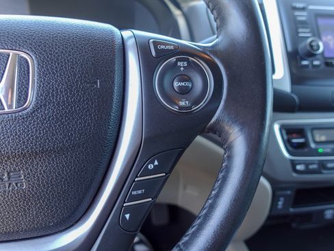 Used 2017 Honda Ridgeline RTL image 18
