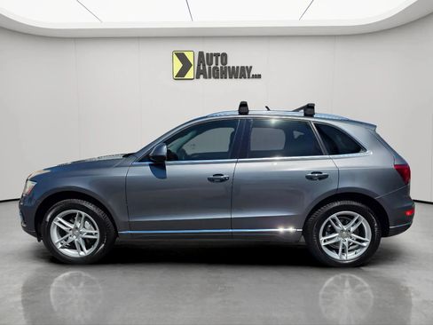 Used 2017 Audi Q5 2.0T Premium Plus w/ Technology Package image 6