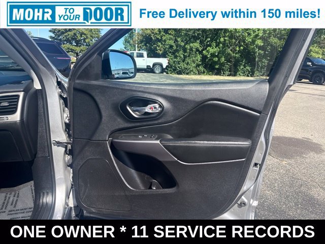 Used 2021 Jeep Cherokee Latitude Lux FWD image 16