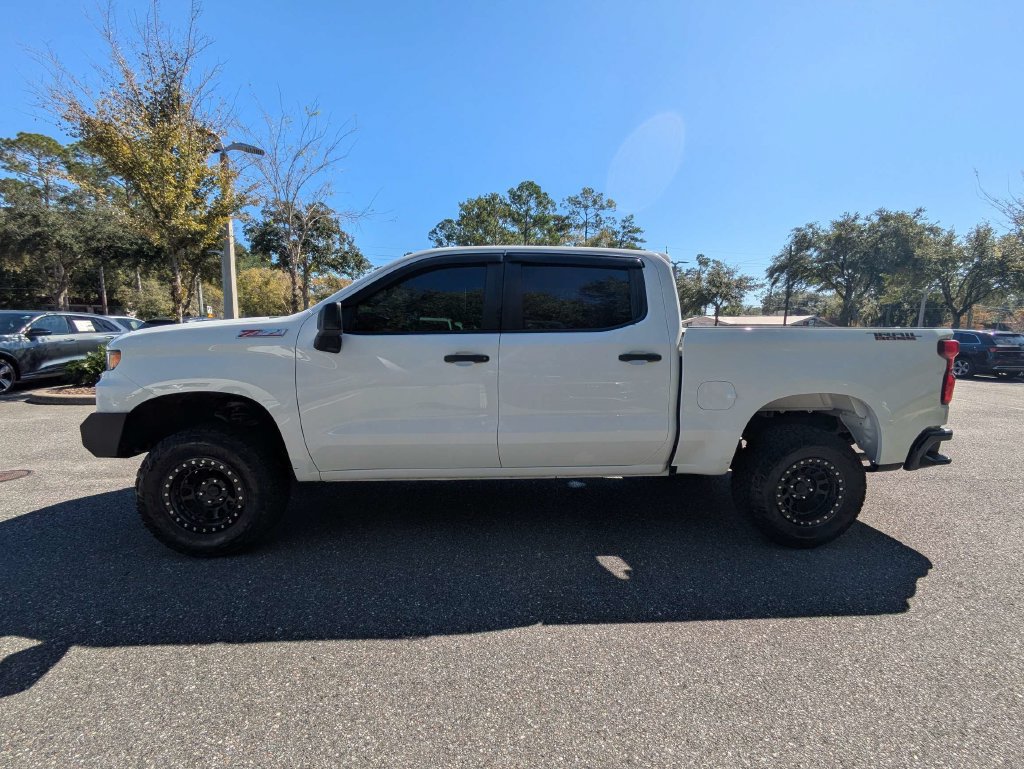 Used 2019 Chevrolet Silverado 1500 Custom Trail Boss w/ Custom Convenience Package AWD/4WD image 10
