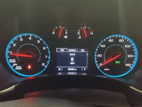 Used 2018 Chevrolet Equinox LT AWD/4WD image 23