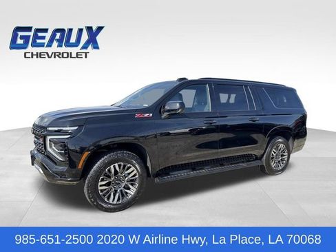 Used 2025 Chevrolet Suburban Z71 AWD/4WD image 1
