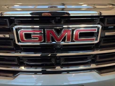 New 2026 GMC Acadia Elevation w/ Elevation Premium Package image 12