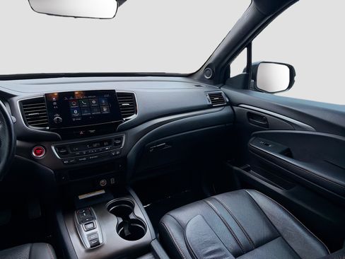 Certified 2023 Honda Passport TrailSport image 22