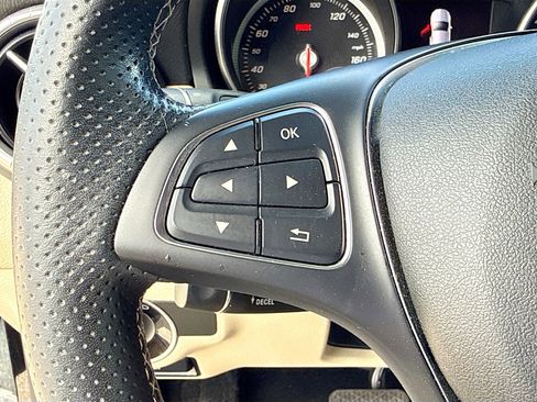 Used 2019 Mercedes-Benz CLA 250 image 34