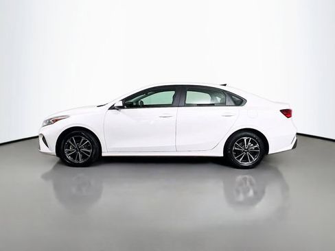 Used 2024 Kia Forte LXS image 6