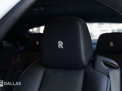 Used 2020 Rolls-Royce Wraith image 22