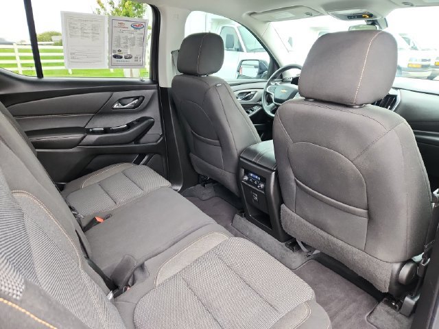 Used 2020 Chevrolet Traverse LS FWD image 28