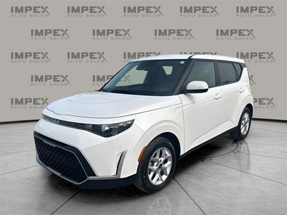 Used 2024 Kia Soul LX w/ Option Group 015