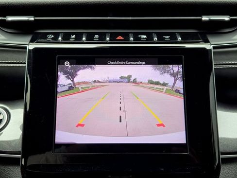 Used 2023 Jeep Grand Cherokee L Laredo RWD image 19