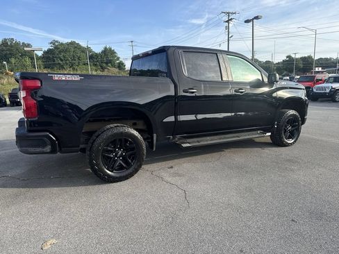 Used 2024 Chevrolet Silverado 1500 Custom Trail Boss AWD/4WD image 4