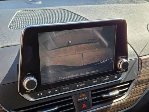 Used 2022 Nissan Altima 2.5 SL image 11