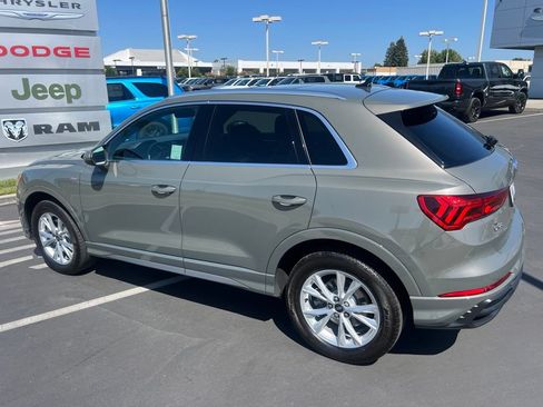 Used 2022 Audi Q3 2.0T Premium AWD/4WD image 24