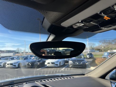 Used 2018 Porsche Cayenne Platinum Edition image 27