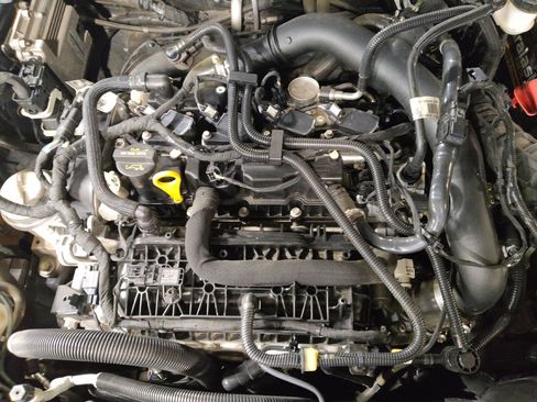 Used 2020 Ford Fusion SE w/ Equipment Group 151A image 30