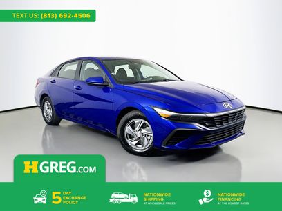 Used 2024 Hyundai Elantra SE