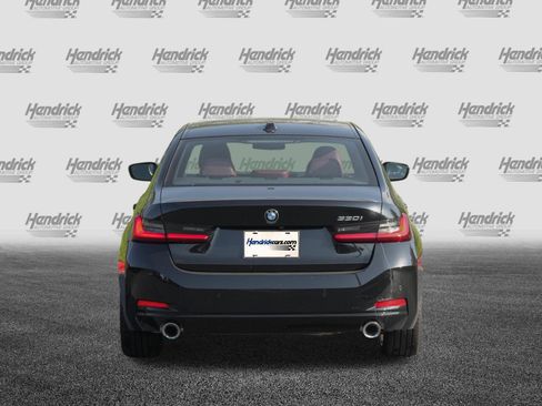 Used 2025 BMW 330i Sedan RWD image 8