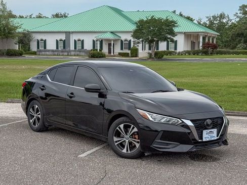 Used 2022 Nissan Sentra SV FWD image 1