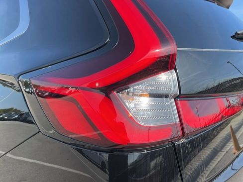 Certified 2024 Honda CR-V EX image 6