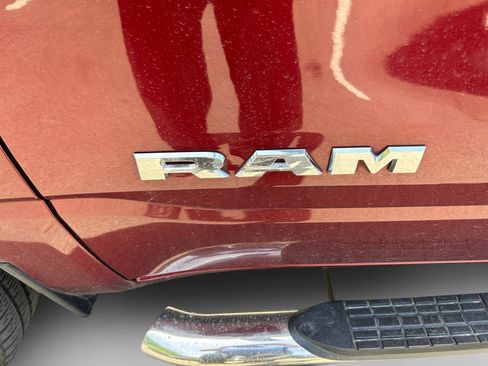 Used 2022 RAM 1500 Big Horn AWD/4WD image 11