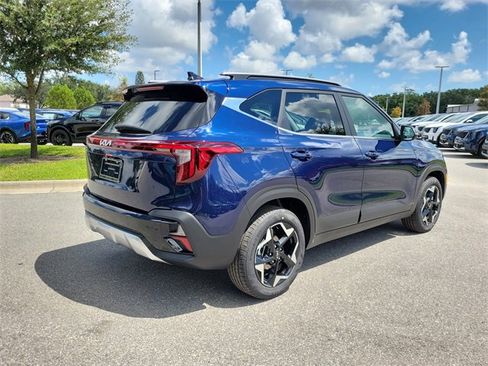 New 2026 Kia Seltos EX image 7