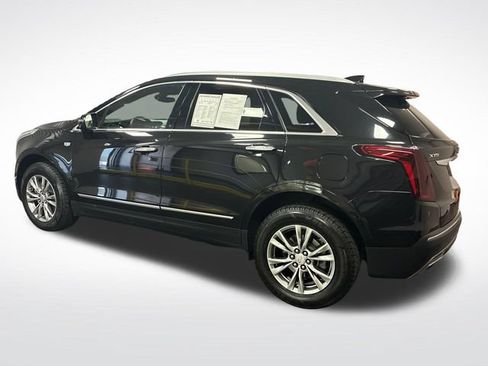 Certified 2022 Cadillac XT5 Premium Luxury FWD image 3