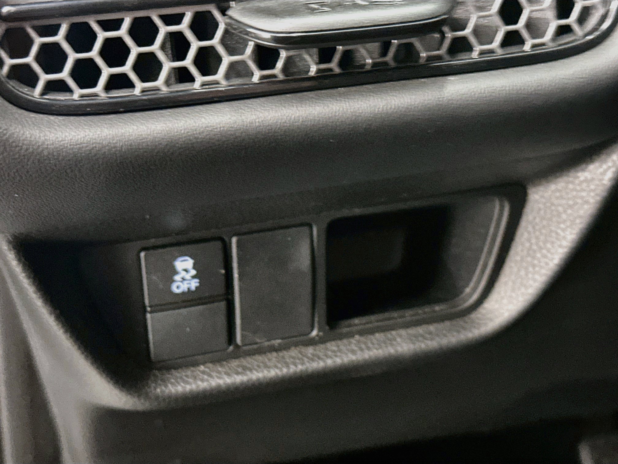 Used 2024 Honda HR-V Sport image 17