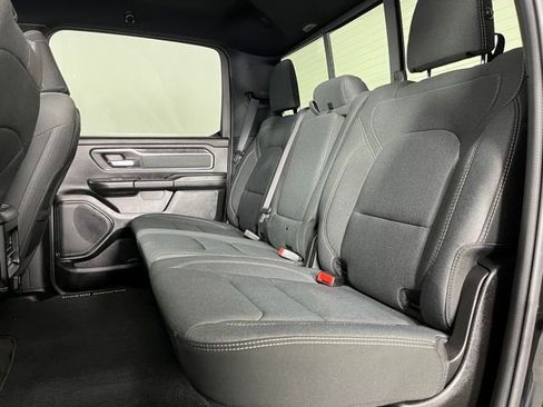 Used 2022 RAM 1500 Big Horn AWD/4WD image 37