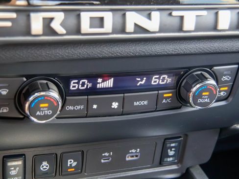 Certified 2026 Nissan Frontier SV w/ SV Convenience Package RWD image 14