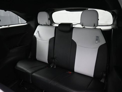 Certified 2026 Toyota Sienna XSE image 32