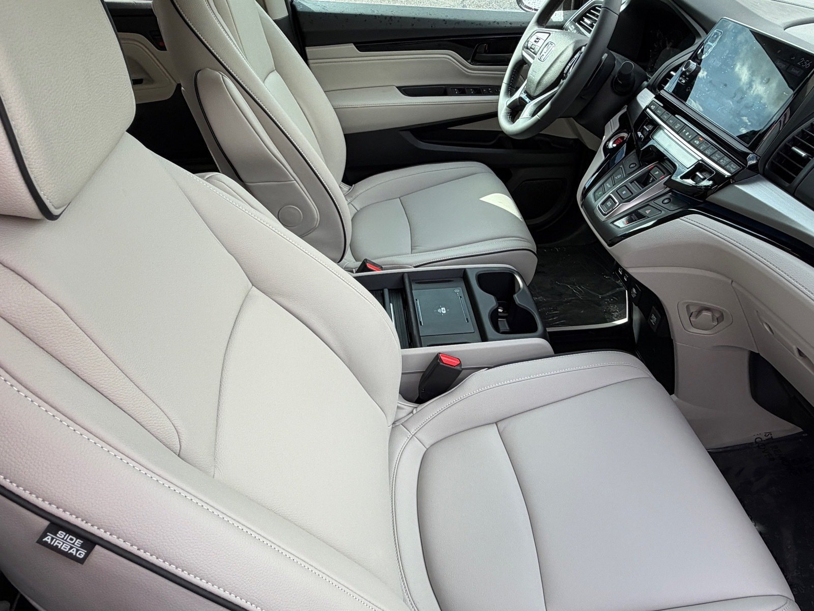 New 2027 Honda Odyssey Touring image 13