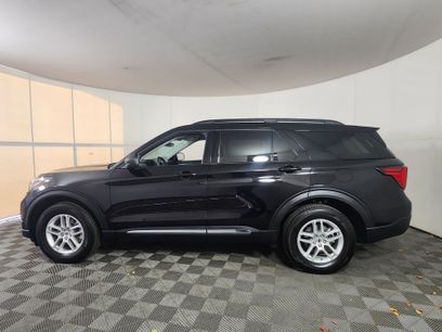 Used 2025 Ford Explorer Active