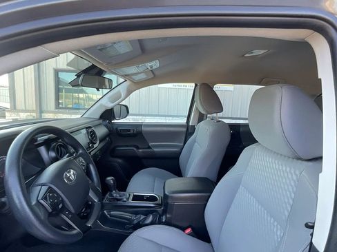 Used 2023 Toyota Tacoma SR image 38