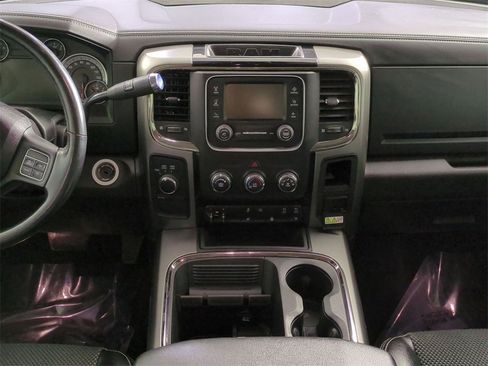 Used 2018 RAM 2500 Big Horn w/ Sport Appearance Group image 17